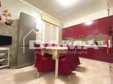 Spazioso Quadrilocale Ristrutturato con Garage in Vendita 20