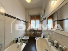 Ampio Appartamento Ristrutturato con Terrazzo di 35 mq_BAGNO