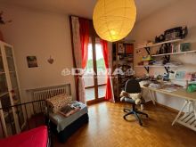 camera (9)