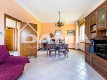 Casa Indipendente con Ampio Giardino 10