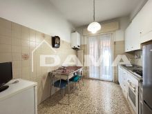 Medaglie d'oro - Grande appartamento con 3 camere e 2 bagni08