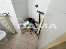 Laboratorio Artigianale con Magazzino e Area Uffici 20