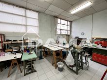 Laboratorio Artigianale con Magazzino e Area Uffici 23