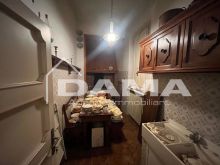Elegante Palazzina d'Epoca in Corso Diaz_cucina1