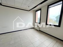 PRESTIGIOSO UFFICIO IN LOCAZIONE – ZONA PORTICI, FORLÌ 19