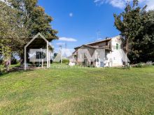 Casa Indipendente con Ampio Parco Privato _ esterno 03