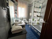 porzione di bifamiliare in zona Piscina Comunale 05
