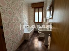 Quadrilocale Medaglie d'oro _ bagno finestrato 1