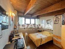 Elegante Attico con Terrazzo e Garage in Zona Piscina a Forlì_letto 43