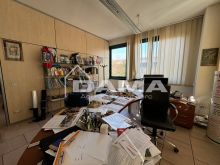 uffici di recente costruzione06