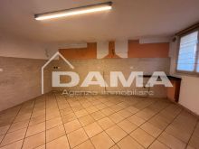 PORZIONE DI BIFAMILIARE CON FINITURE DI PREGIO_taverna5
