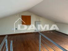 PORZIONE DI BIFAMILIARE CON FINITURE DI PREGIO_mansarda2