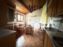 Casa indipendente con giaridno_cucina4