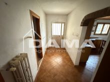 Casa indipendente con giaridno_disimpegno3