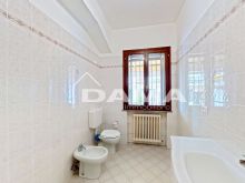 Ampio appartamento con 2 matrimoniali, garage e posto auto (21)