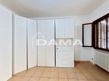 Ampio appartamento con 2 matrimoniali, garage e posto auto (24)