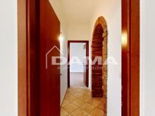 Ampio appartamento con 2 matrimoniali, garage e posto auto (10)