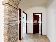 Ampio appartamento con 2 matrimoniali, garage e posto auto (11)