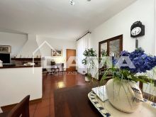 Casale con Due Unità e Vista Panoramica sulle Colline04