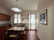 Casale con Due Unità e Vista Panoramica sulle Colline05