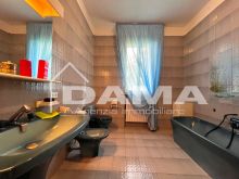 Casale con Due Unità e Vista Panoramica sulle Colline17