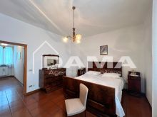 Casale con Due Unità e Vista Panoramica sulle Colline22