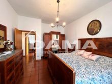 Casale con Due Unità e Vista Panoramica sulle Colline25