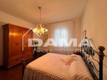 Casale con Due Unità e Vista Panoramica sulle Colline39