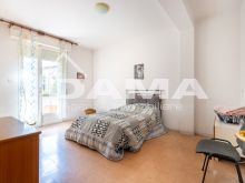 CAVA-Appartamento con 2 camere e cantina in zona servita010114