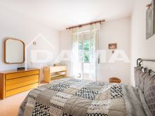 CAVA-Appartamento con 2 camere e cantina in zona servita010116