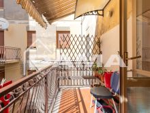 APPARTAMENTO CON 2 CAMERE DA LETTO IN ZONA CENTRALE_balcone1