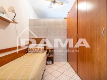 APPARTAMENTO CON 2 CAMERE DA LETTO IN ZONA CENTRALE_ingresso3