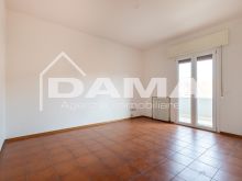Appartamento TreCamere Ristrutturato e Luminoso in Zona Tranquilla 17