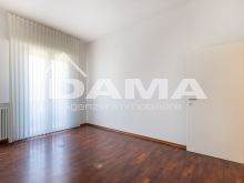 Appartamento TreCamere Ristrutturato e Luminoso in Zona Tranquilla 27