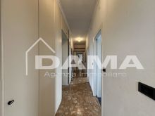 AMPIO ATTICO PANORAMICO CON POSTO AUTO_corridoio4
