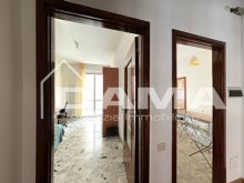Ampio appartamento in contesto signorile con terrazzo e garage doppio_letto 11