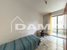 Ampio appartamento in contesto signorile con terrazzo e garage doppio_letto 12