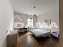 Ampio appartamento in contesto signorile con terrazzo e garage doppio_letto 41