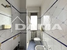 Ampio appartamento in contesto signorile con terrazzo e garage doppio_bagno 11
