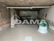 Ampio appartamento in contesto signorile con terrazzo e garage doppio_garage1
