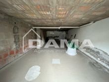 Ampio appartamento in contesto signorile con terrazzo e garage doppio_garage2