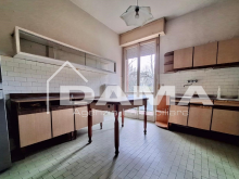 Appartamento Grandi Dimensioni Zona Servita e Centrale03