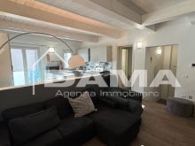 Moderno appartamento su due livelli in centro storico_zona giorno1