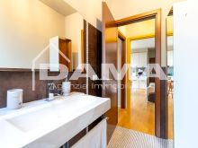Grazioso appartamento con ampio terrazzo abitabile 12