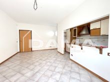 ROMITI-Appartamento con 2 bagni e garage, in buone condizioni e subito disponibile010107