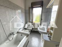 CASA INDIPENDENTE CON AMPIA CORTE A GRISIGNANO_bagno1