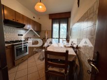 Quadrilocale con garage_cucina1