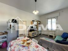 Appartamento ristrutturato in piccola palazzina di 4 unità a Ca'Ossi_SOGGIORNO09