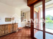 Appartamento Tre Camere con Due Bagni in Contesto Signorile e Zona Ricercata0121