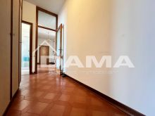 Appartamento Tre Camere con Due Bagni in Contesto Signorile e Zona Ricercata0132